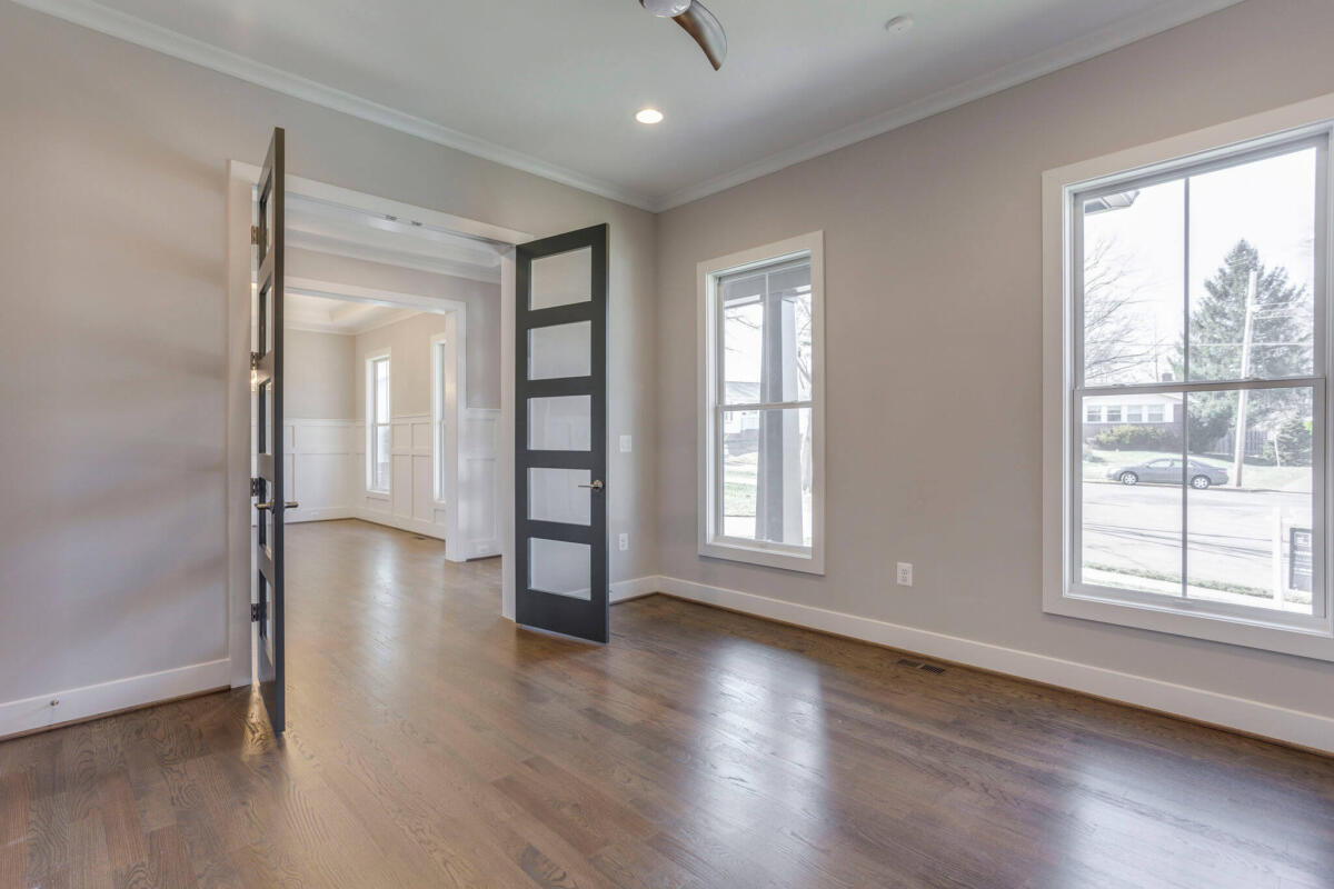 016_interior_4_of_88