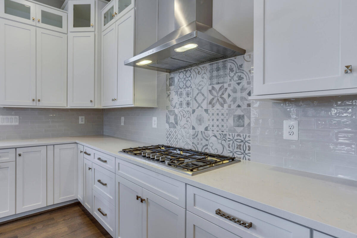 029_interior_17_of_88