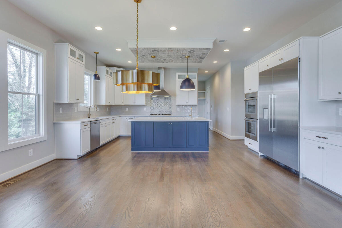 040_interior_28_of_88