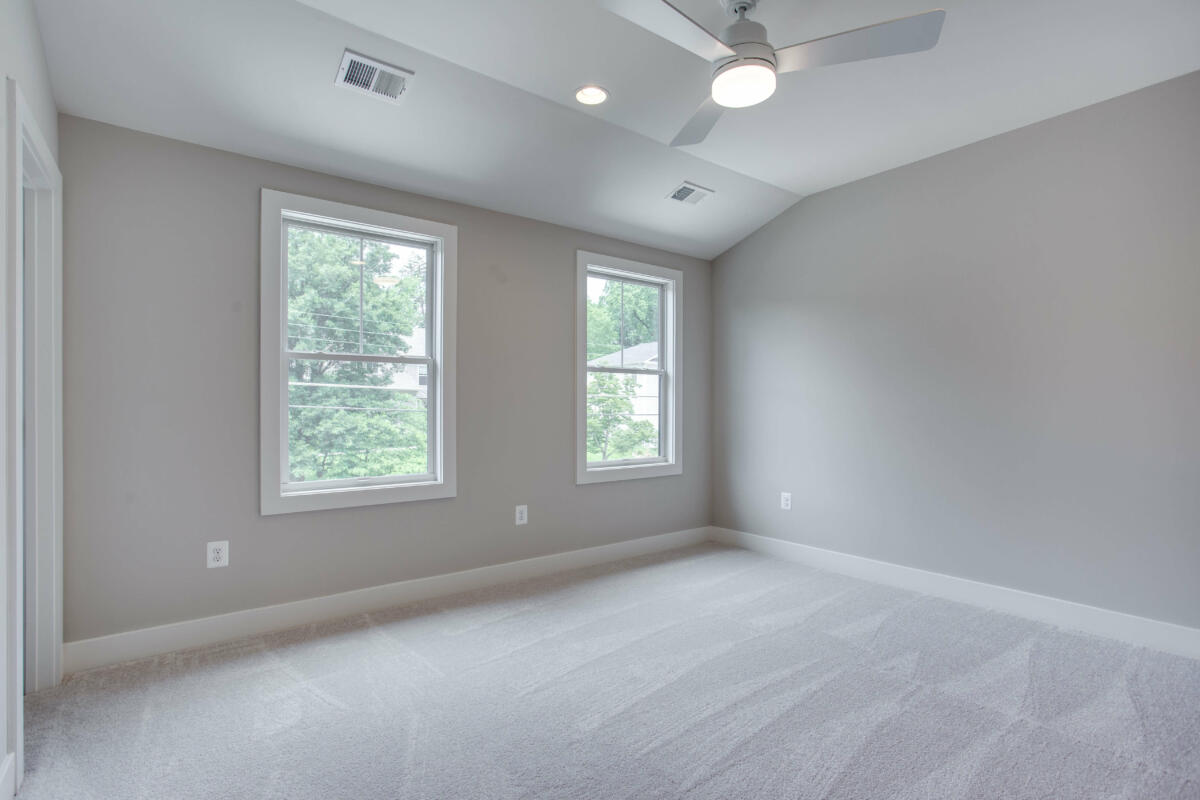 5 Bed, 4.5 Bath Craftsman in Northern Virginia