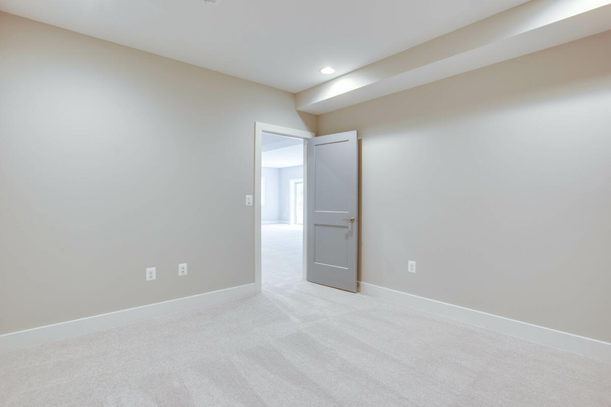 5 Bed, 4.5 Bath Craftsman in Northern Virginia