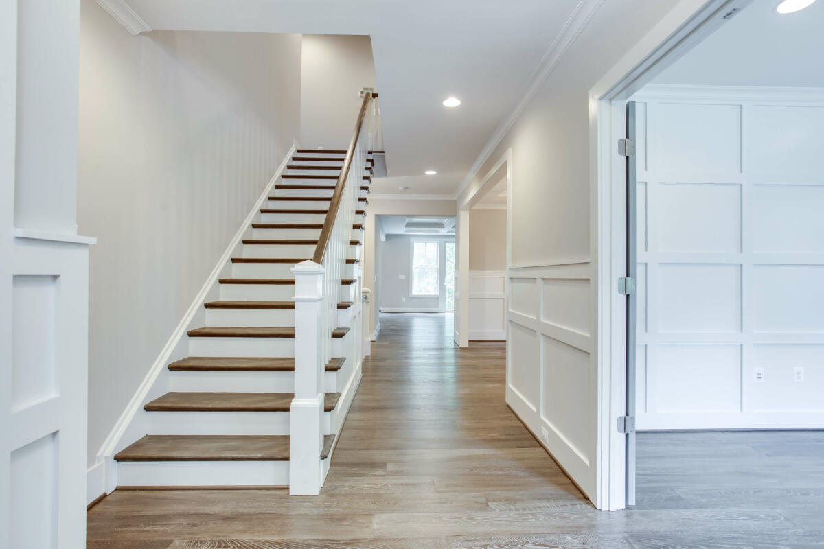 5 Bed, 4.5 Bath Craftsman in Northern Virginia