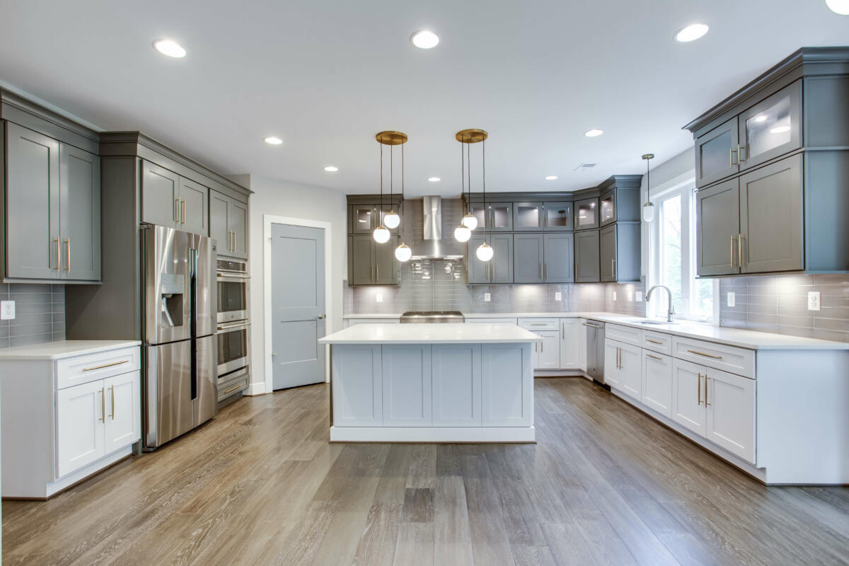 5 Bed, 4.5 Bath Craftsman in Northern Virginia