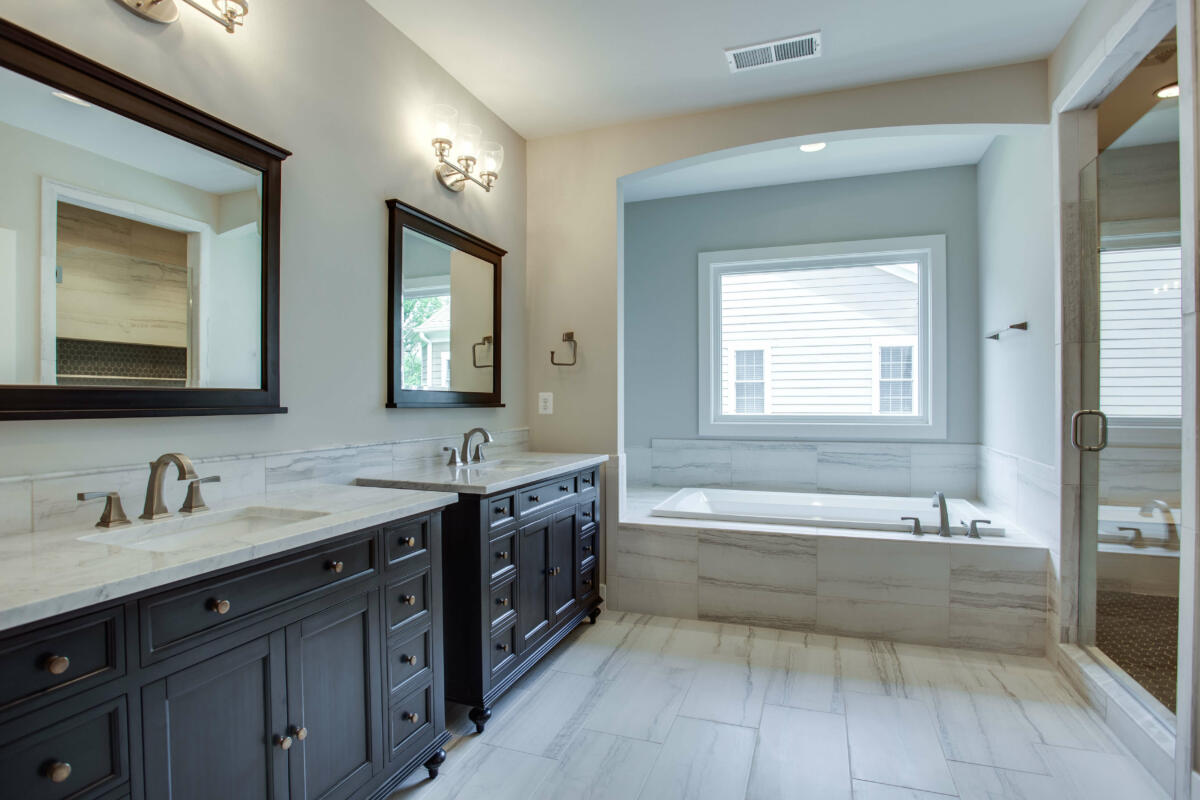 5 Bed, 4.5 Bath Craftsman in Northern Virginia