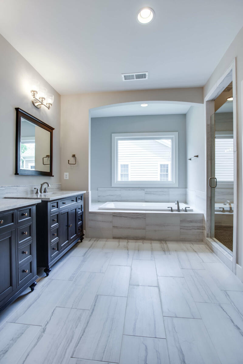 5 Bed, 4.5 Bath Craftsman in Northern Virginia