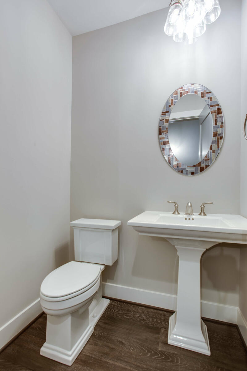 5 Bed, 4.5 Bath Craftsman in Northern Virginia