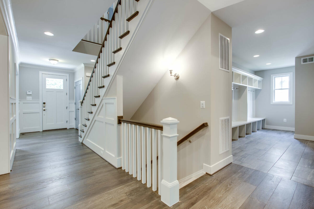 5 Bed, 4.5 Bath Craftsman in Northern Virginia