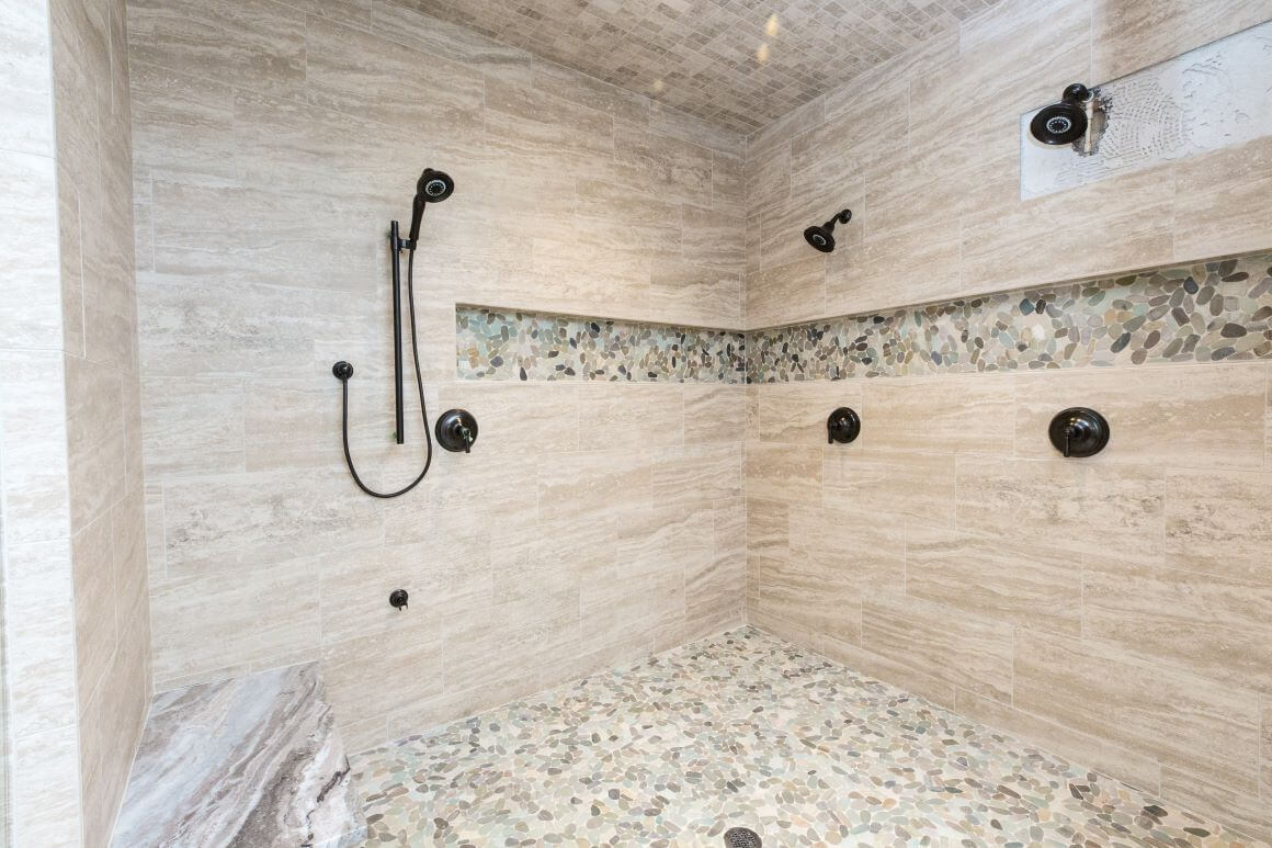 6 Bed, 7 Bath Modern Farmhouse in Northern Virginia