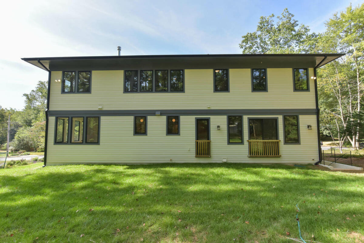 6 Bed, 5.5 Bath Modern Prairie Style Custom Home in Vienna, VA