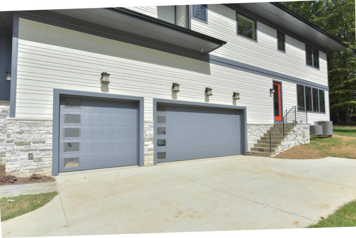 6 Bed, 5.5 Bath Modern Prairie Style Custom Home in Vienna, VA