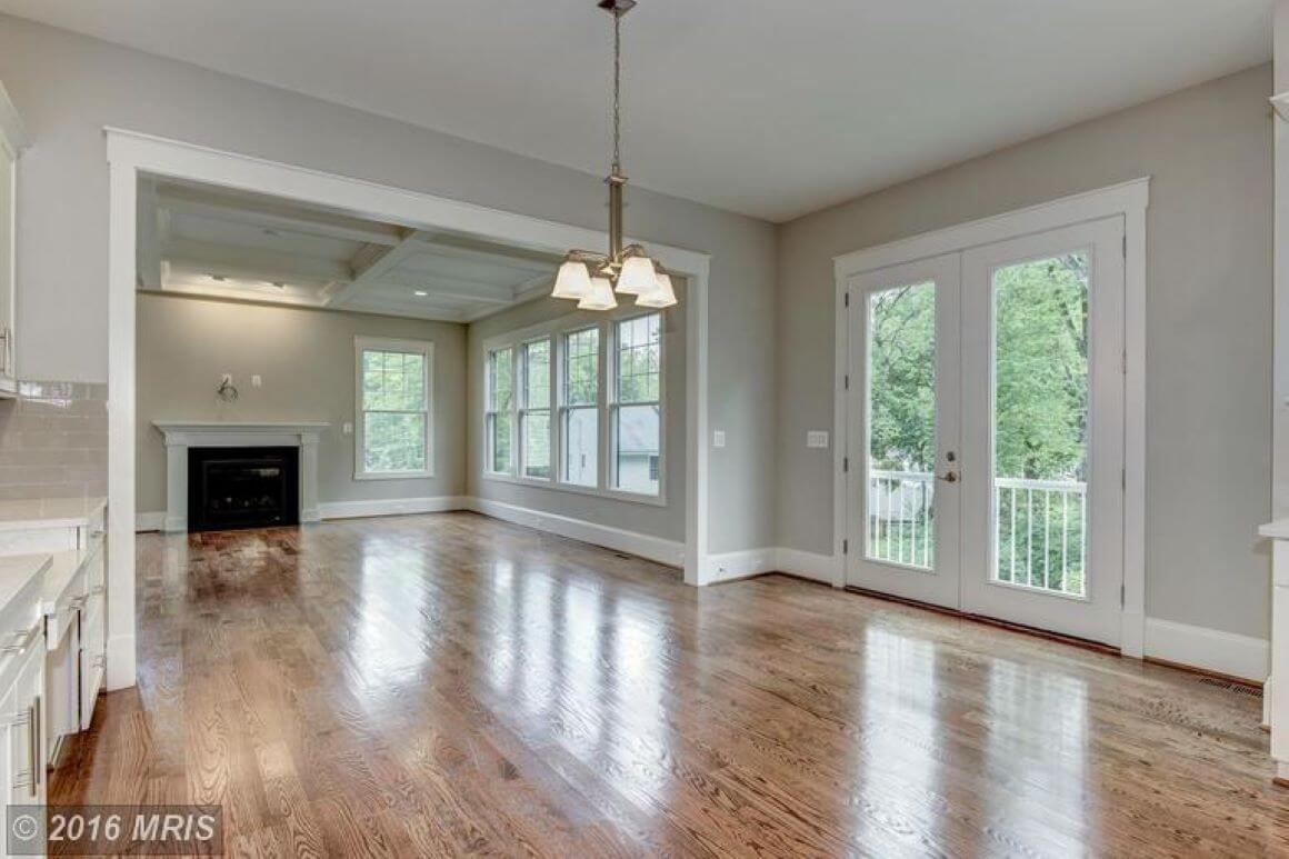 5 Bed, 4.5 Bath Craftsman in Northern Virginia