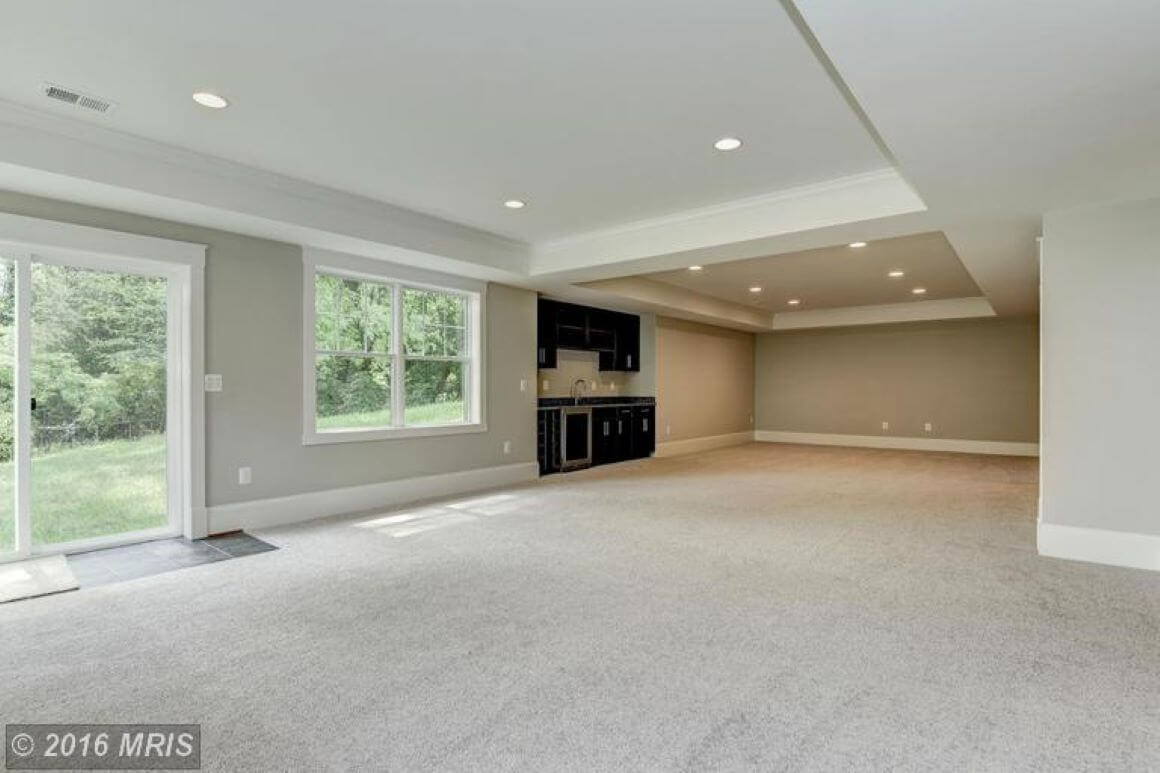 5 Bed, 4.5 Bath Craftsman in Northern Virginia