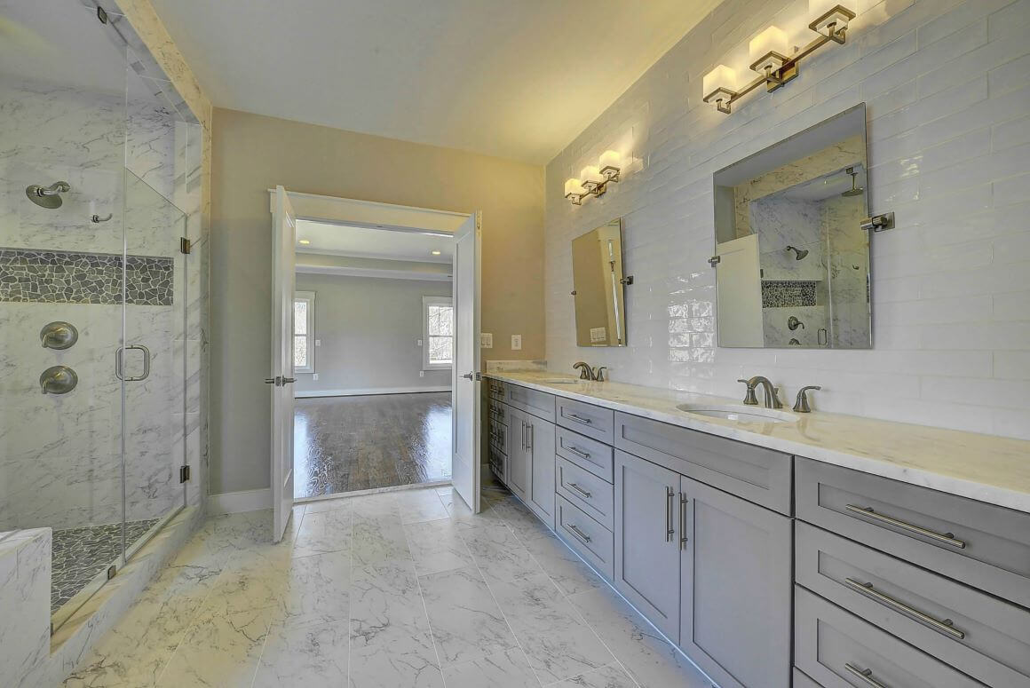 5 Bed, 4.5 Bath Craftsman in Northern Virginia