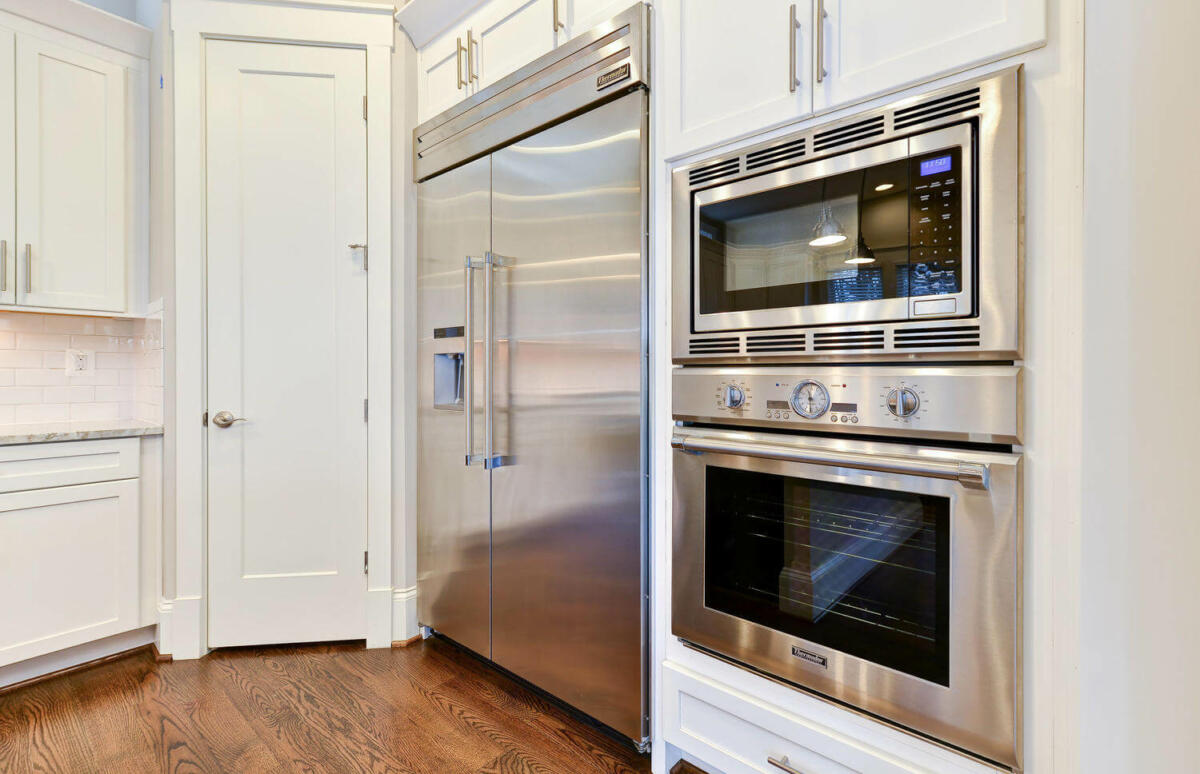 5 Bed, 5.5 Bath Craftsman in Northern Virginia
