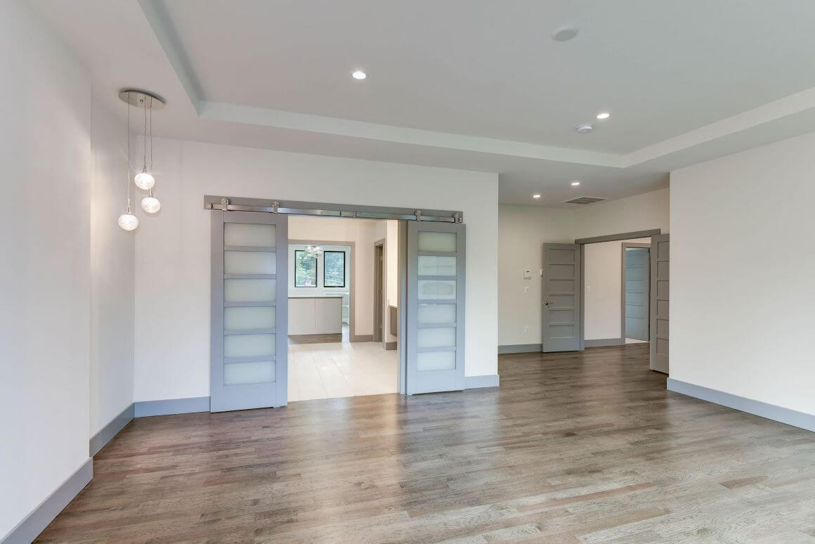 5 Bed, 4.5 Bath Modern Farmhouse in Northern Virginia