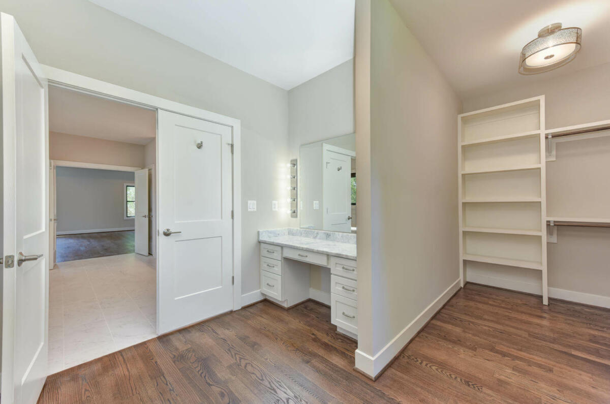 5 Bedroom 4.5 Bath Custom home in North Arlington Virginia
