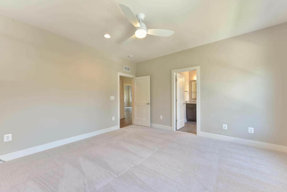 5 Bedroom 4.5 Bath Custom home in North Arlington Virginia