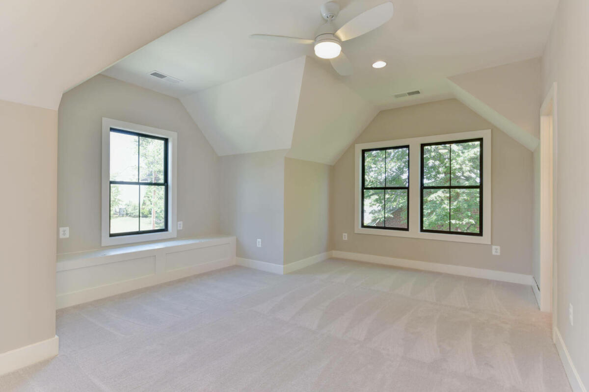 5 Bedroom 4.5 Bath Custom home in North Arlington Virginia