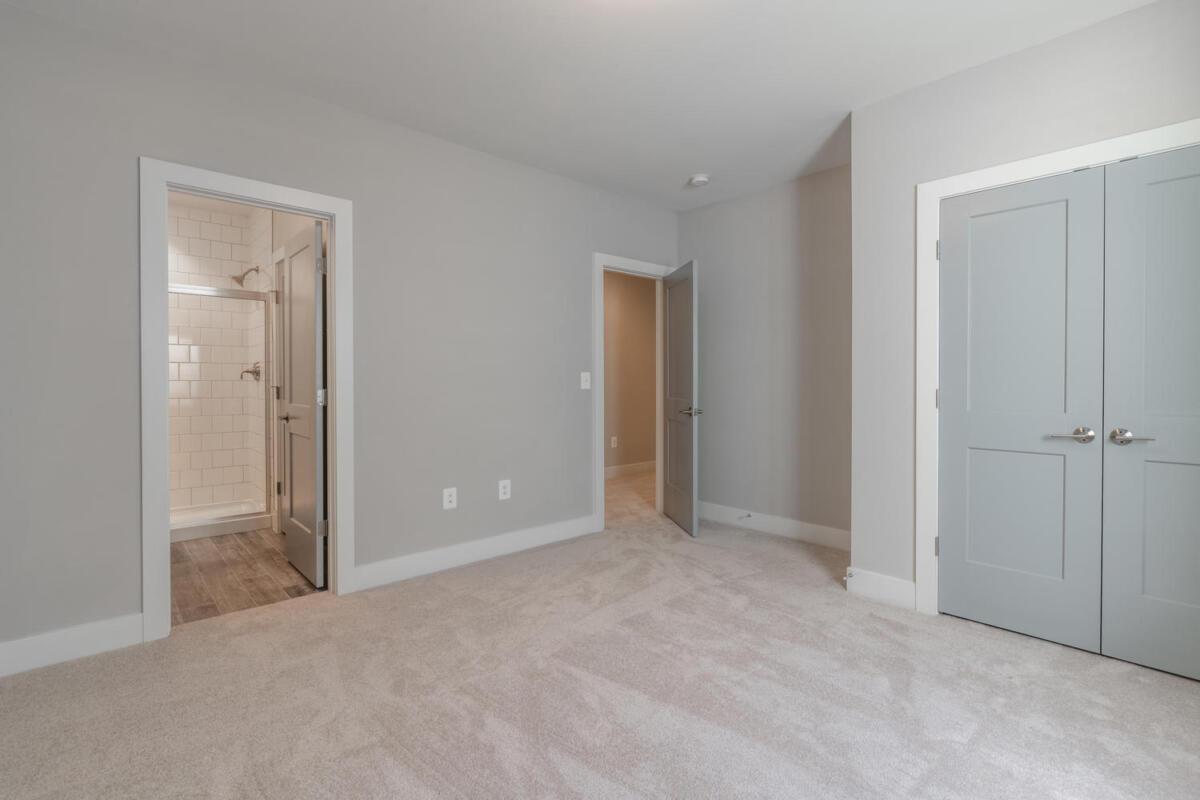 Basement Bedroom (2)