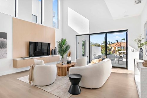 116-web-or-mls-5300-avenida-del-mare