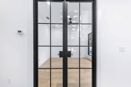 12-web-or-mls-1630-s-orange-ave