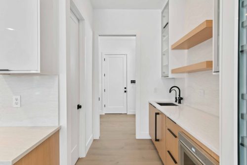 21-web-or-mls-5300-avenida-del-mare