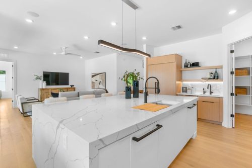 22-web-or-mls-2226-grove-st