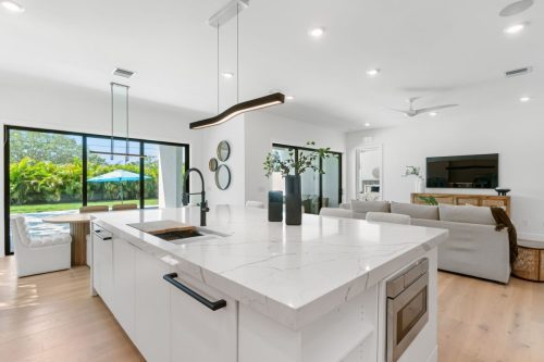 24-web-or-mls-2226-grove-st