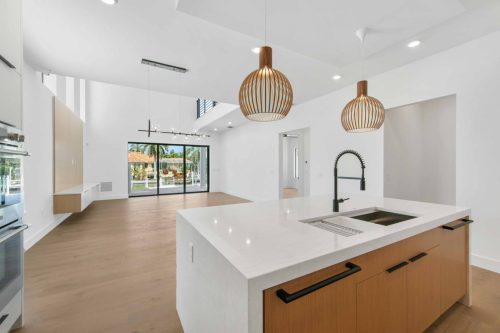 24-web-or-mls-5300-avenida-del-mare