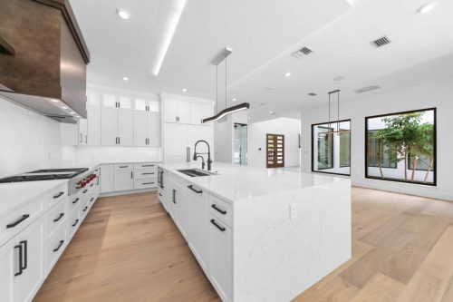38-web-or-mls-1630-s-orange-ave