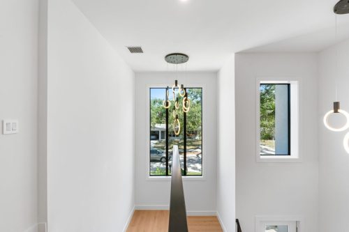 42-web-or-mls-2226-grove-st