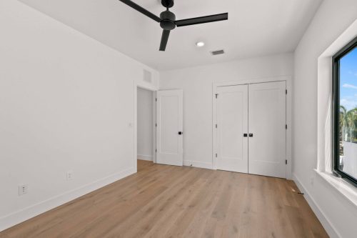 44-web-or-mls-5310-avenida-del-mare
