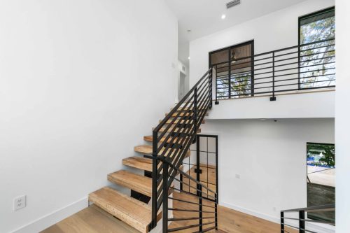 47-web-or-mls-1630-s-orange-ave
