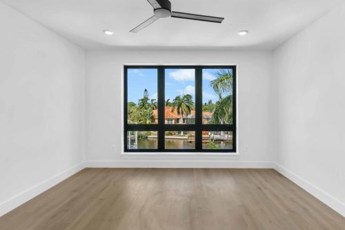 49-web-or-mls-5300-avenida-del-mare