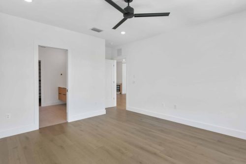 50-web-or-mls-5300-avenida-del-mare